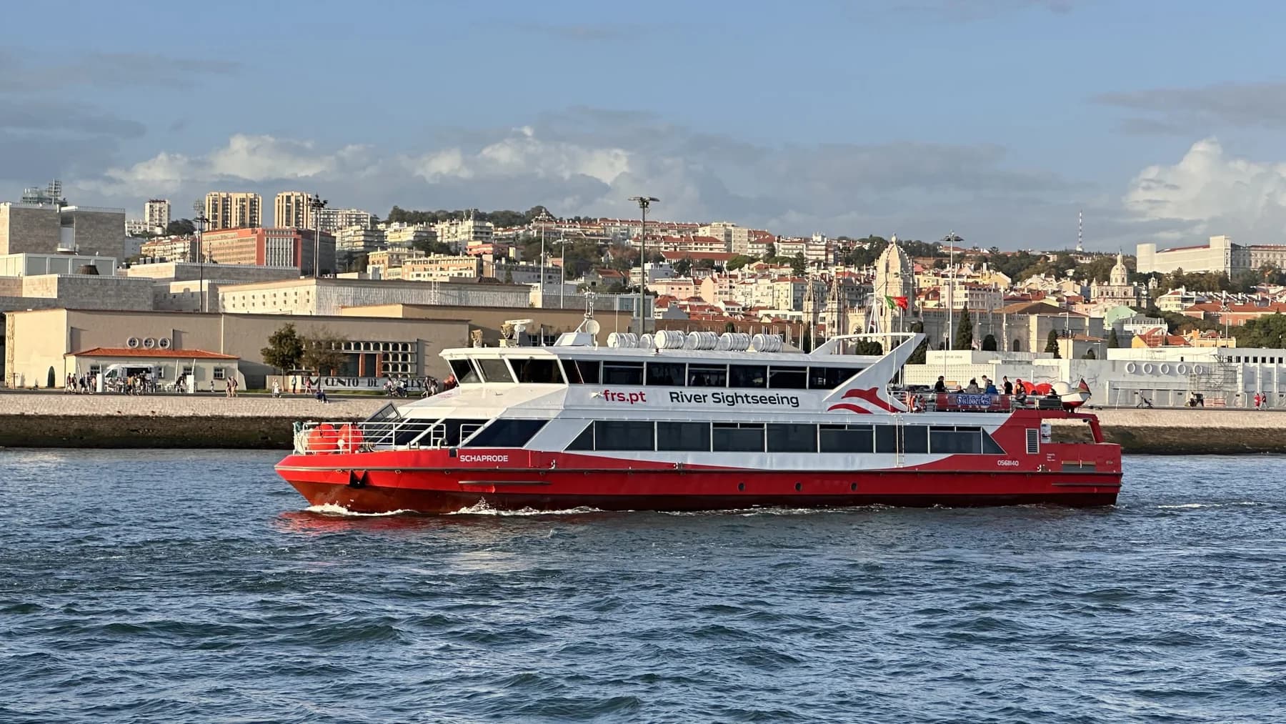 FRS · River Sightseeing · le bateau