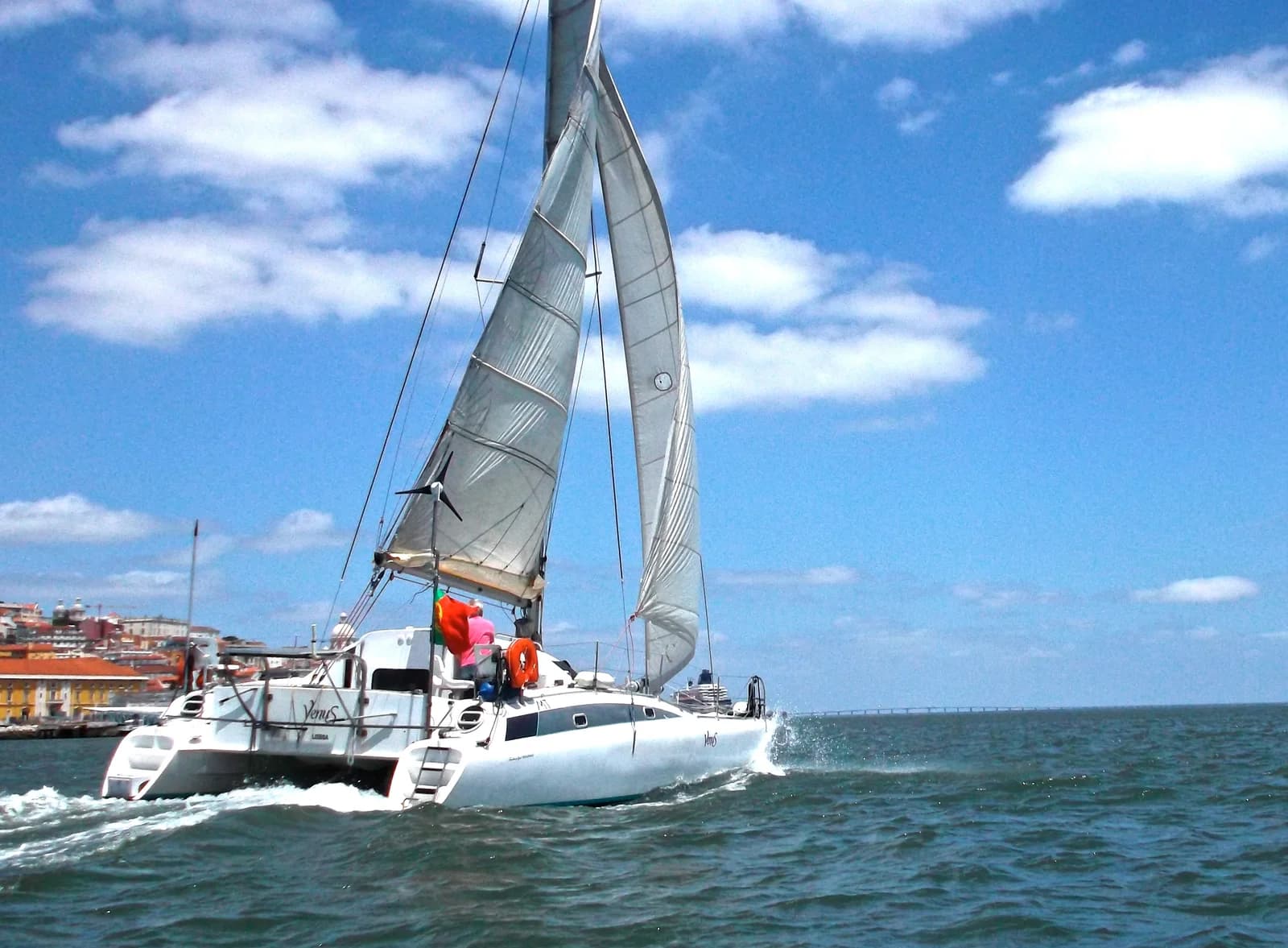 Venus sous voile sur le Tage