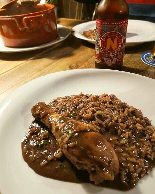Arroz de cabidela servi à A Provinciana