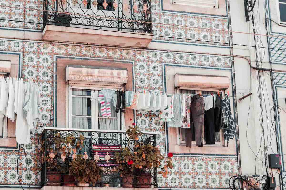 A characteristic Alfama street