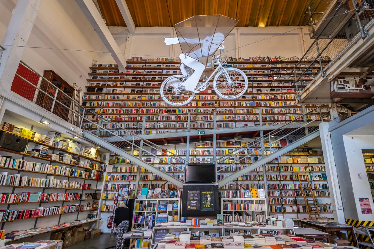 Librairie Ler Devagar à LX Factory