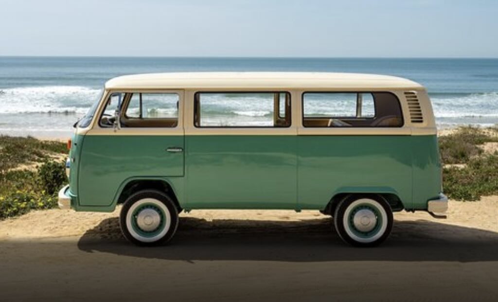 Combi Volkswagen pour une excursion privée autour de Lisbonne